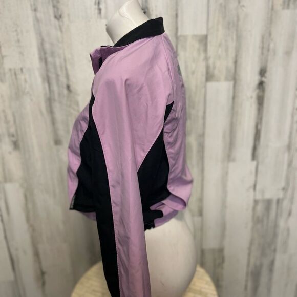 Windbreaker  - Picture 5 of 6